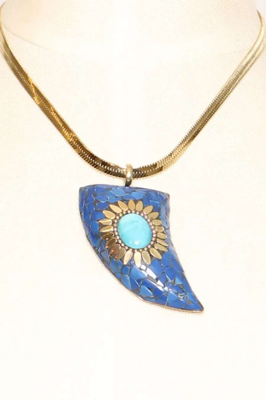 Zeroassoluto Collana chocker corno mosaico blu/turchese