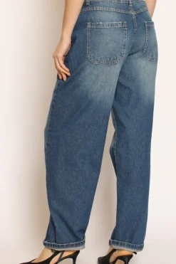 Tensione In Jeans Russel modello egg denim blu