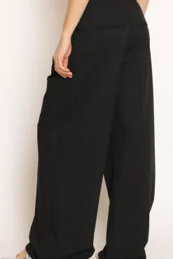 Vicolo Pantalone palazzo pinces con laccio