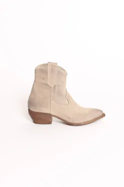 Ovyé Stivaletto in crosta beige